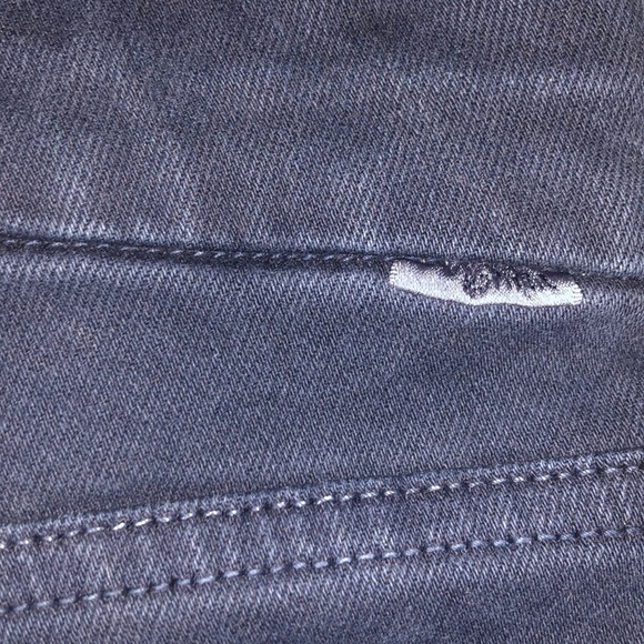 MOTHER “The Looker” Jeans - Picture 9 of 12